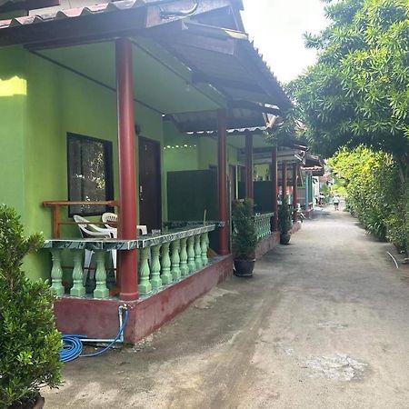 Abc Bungalow Baan Tai Esterno foto