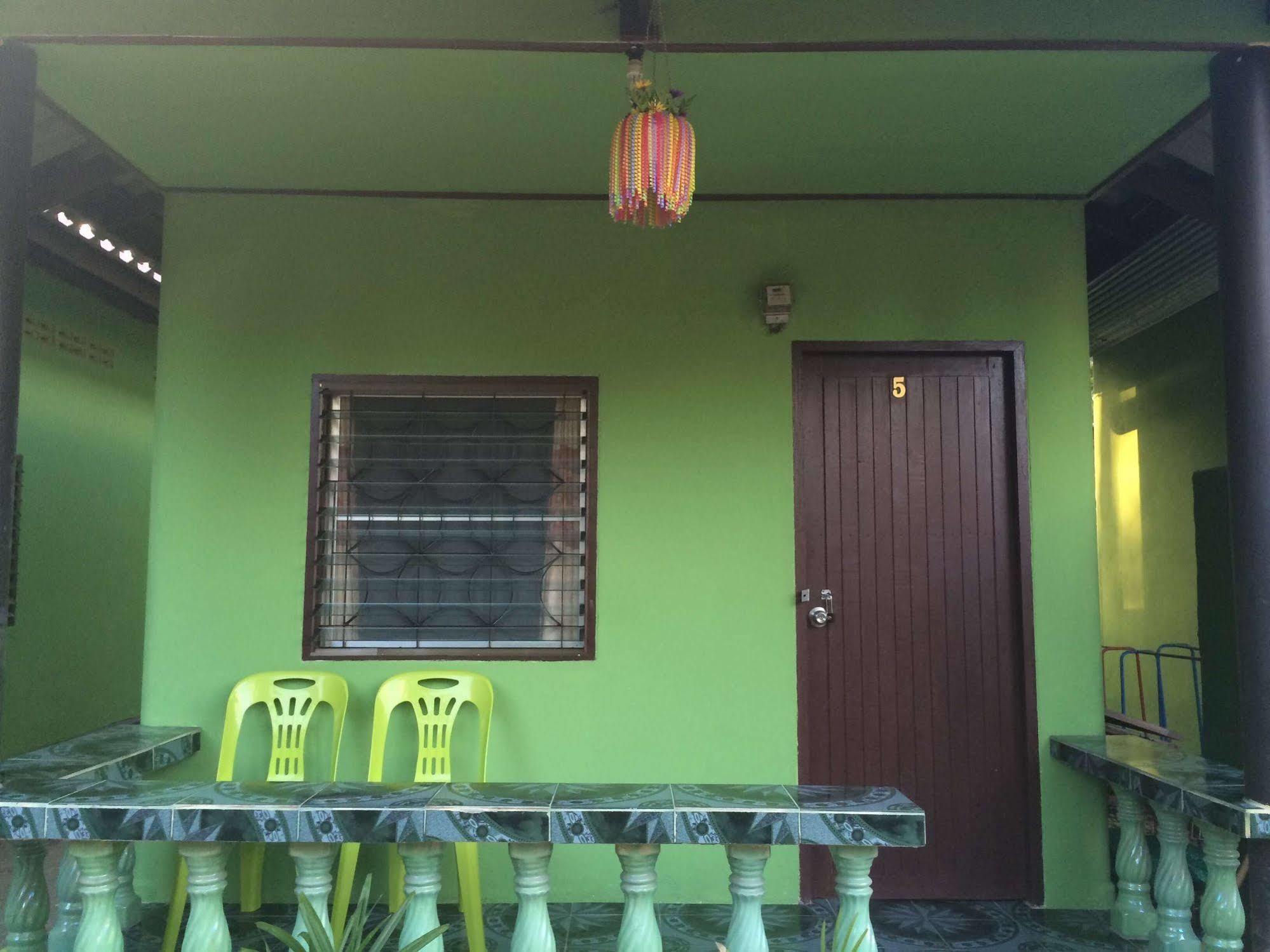 Abc Bungalow Baan Tai Esterno foto